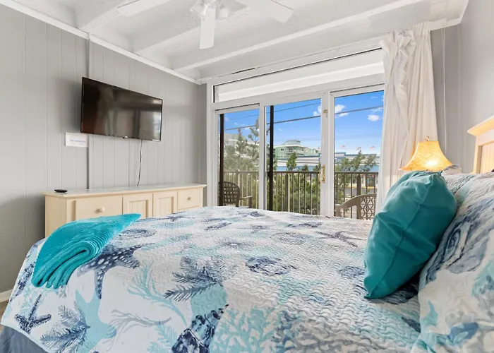 Family-friendly 3br On 77th St Pool, Balcony & Walk To * Ocean City